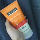 Swatch de Jennyfer❤️ : Crème Désincrustante nettoyante points noirs, Neutrogena