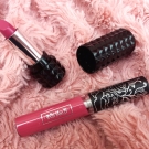 Swatch de Mzelle Cupcake : Mother of all - Mini duo lèvres Mother Studded Kiss & Everlasting Taille Voyage, Kat Von D