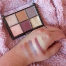 Swatch de Mzelle Cupcake : Cosmic Metals, NYX