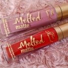 Swatch de Mzelle Cupcake : Melted Matte - Rouge à lèvres liquéfié longue tenue mat, Too Faced