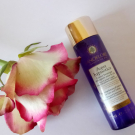 Swatch de Marichka : Essence Botanique Défatiguante yeux et cils - Aqua Hypnotica, Sanoflore