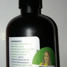 Swatch de flfl90 : Eau d'arbre à thé, Lush