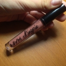 Swatch de celiaaaa : Lip Lingerie, NYX