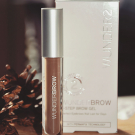 Swatch de It's Blossom Tea : WunderBrow 1-Step Brow Gel, Wunderbrow