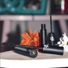 Swatch de It's Blossom Tea : Mascara Sweet & Safe Christophe Danchaud, Absolution