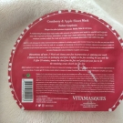 Swatch de Maelik : Cranberry & apple sheet mask, Vitamasques