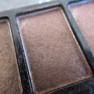 Swatch de joyblot : 10 colour eye shadow, It's Top