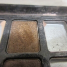 Swatch de joyblot : Palette ombre à paupières The Nudes, Maybelline New York