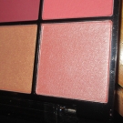 Swatch de joyblot : Sweet Cheeks  Adorables Joues Palette de Fards à Joues, NYX