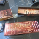 Swatch de joyblot : Naked Heat Palette de fards à paupières, Urban Decay