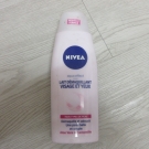 Swatch de joyblot : Lait Démaquillant Visage & Yeux, Nivea