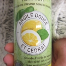 Swatch de joyblot : Shampooing Sec Purifiant à l'Extrait de Citron, Garnier