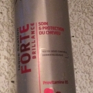 Swatch de Beautetesteuses11 : Laque Fixation Forte, Ysiance