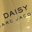 Swatch de Beautetesteuses11 : Daisy - Eau de Toilette, Marc Jacobs Parfums