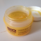 Swatch de Eatmacaroons : Masque Détox Vitaminé à l'eau d'orange, Bio Beauté by Nuxe