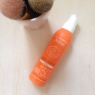 Swatch de Eatmacaroons : Spray Solaire SPF 50 Très Haute Protection, Avène