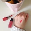 Swatch de Eatmacaroons : Rouge Edition Velvet, Bourjois