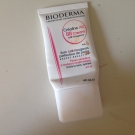 Swatch de Eatmacaroons : Créaline AR BB Cream, Bioderma