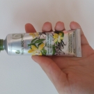 Swatch de agathe_r100 : Crème mains sensuelle Vanille Bourbon, Yves Rocher