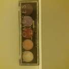 Swatch de agathe_r100 : Maxi ombres à paupières C'est Tout Moi !, Miss Europe