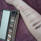 Swatch de Xaube : Naked 2  Basics Palette, Urban Decay