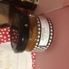 Swatch de Lilir : Exfoliant Miel Caramélisé, Baïja