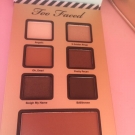 Swatch de Lilir : Coffret Best Year Ever 2018, Too Faced