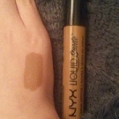 Swatch de Andrel : Liquid Suede Rouge à Lèvres Crème, NYX