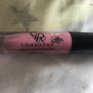 Swatch de floramakeup : Longstay Liquid Matte Lipstick, Golden Rose