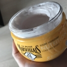 Swatch de floramakeup : Baume hydratant nutrition peaux très sèches, Le Petit Marseillais