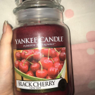Swatch de floramakeup : Petite Jarre Black Cherry, Yankee Candle