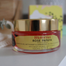 Swatch de Lovinit : Gel Nettoyant Illuminateur Rose Papaya, Mawena