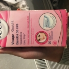 Swatch de siruun : Bandes de Cire Visage Suprem'Essence de Veet, Veet