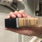 Swatch de siruun : Diorskin Forever Fond de Teint Fluide, Dior