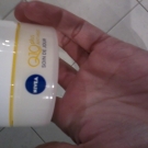 Swatch de lollipops : Soin de Jour Antirides Q10 Plus, Nivea