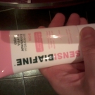 Swatch de lollipops : Crème visage apaisante hydratante, SENSI-BIAFINE