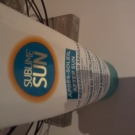 Swatch de lollipops : Lait réparateur apaisant Sublime Sun, L'Oréal Paris