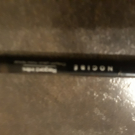 Swatch de lollipops : Regard infini Crayon contour yeux longue tenue, Nocibé