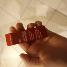 Swatch de lollipops : Joli Rouge, Clarins