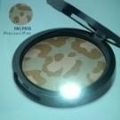 Swatch de SandrineFM : Illuminateur de Teint Multicolore, FM Make Up