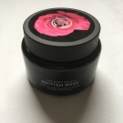 Swatch de Douceurapaillettes : Gommage Corporel British Rose, The Body Shop