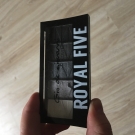 Swatch de Douceurapaillettes : Royal Five, Gio de Giovanni