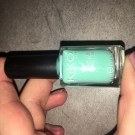 Swatch de Douceurapaillettes : Nail lacquer - Vernis action fortifiante et durcissante, Kiko
