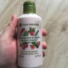 Swatch de Douceurapaillettes : Lait Corps Énergisant- Framboise Menthe Poivrée, Yves Rocher