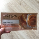 Swatch de Douceurapaillettes : Gommage visage Sucres de Soin Gommage Eclat, L'Oréal Paris