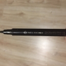 Swatch de Douceurapaillettes : Feutre liner tenue 12h - Couleurs Nature, Yves Rocher