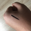 Swatch de Douceurapaillettes : Feutre liner tenue 12h - Couleurs Nature, Yves Rocher