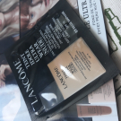 Swatch de Douceurapaillettes : Teint Idole Ultra Wear, Lancôme