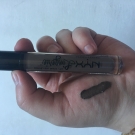 Swatch de Douceurapaillettes : Lip Lingerie, NYX