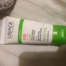 Swatch de Sarah22 : Hyséac fluide solaire SPF 50, Uriage